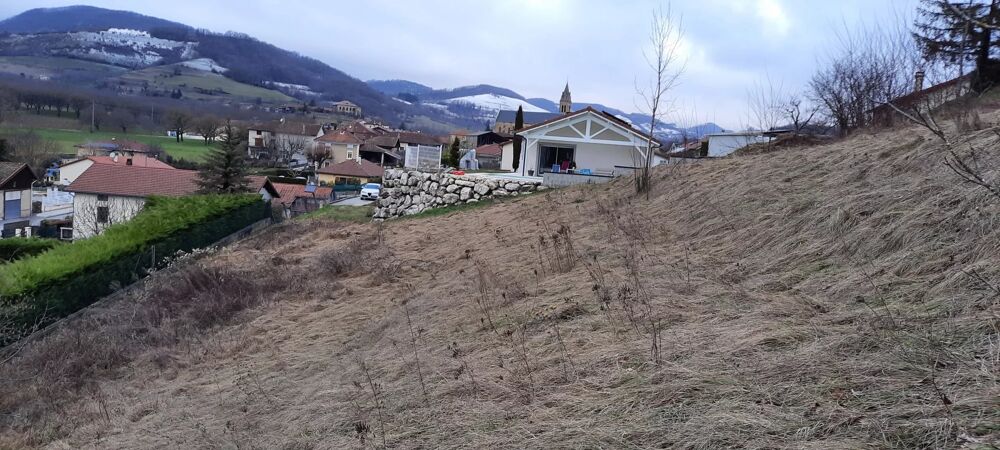 Vente Terrain terrain constructible à Varacieux Varacieux