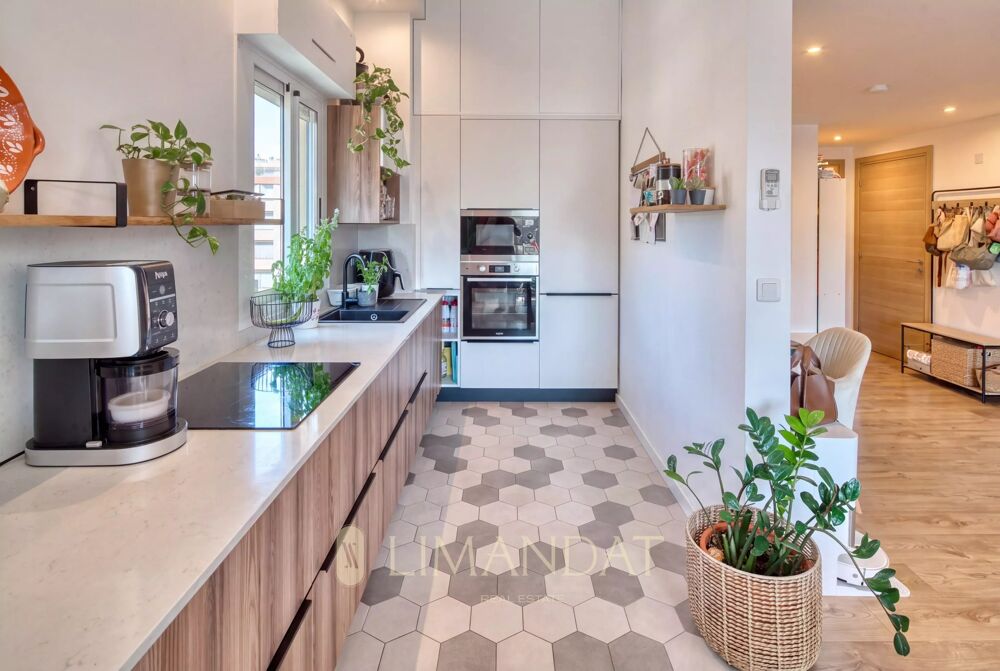 Vente Appartement Roquebrune Cap Martin à 100 mètres des plages - dernier étage 3 Roquebrune-cap-martin