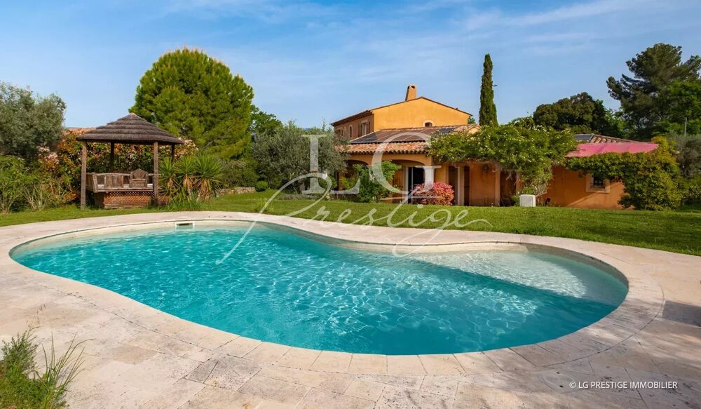 Propriété de charme avec piscine et double garage - Callian