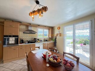  Maison à vendre 7 pièces 192 m²
