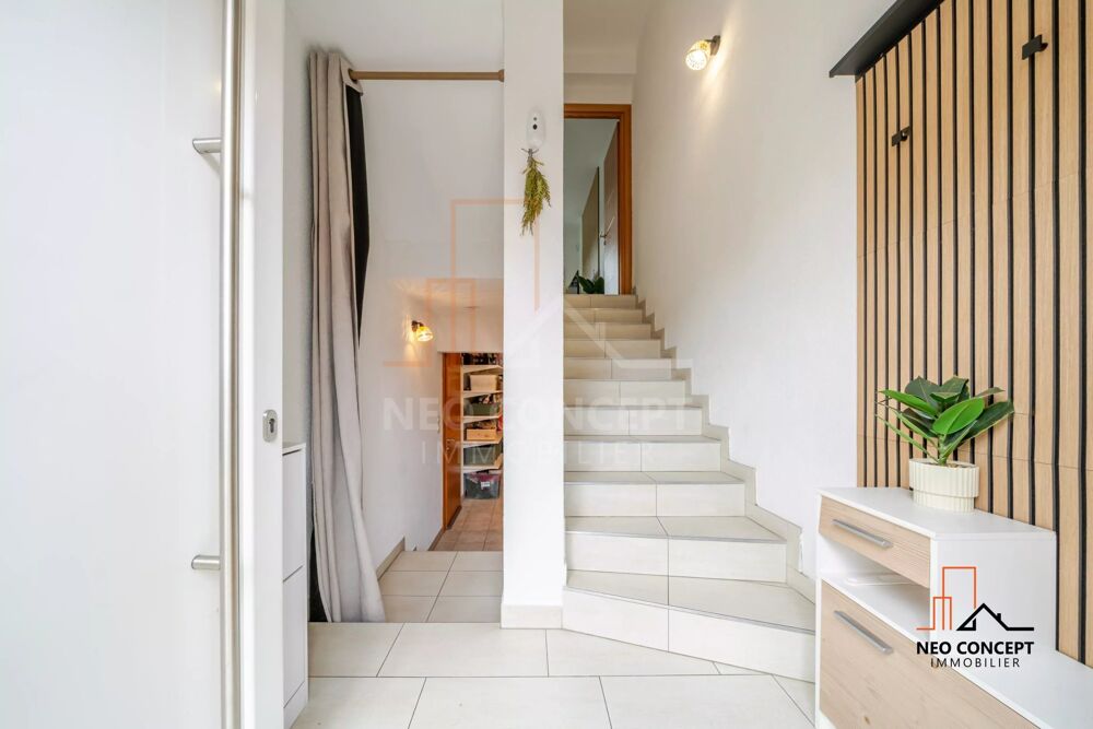 * MARMOUTIER - Maison moderne de 100 m² sans travaux, en triplex