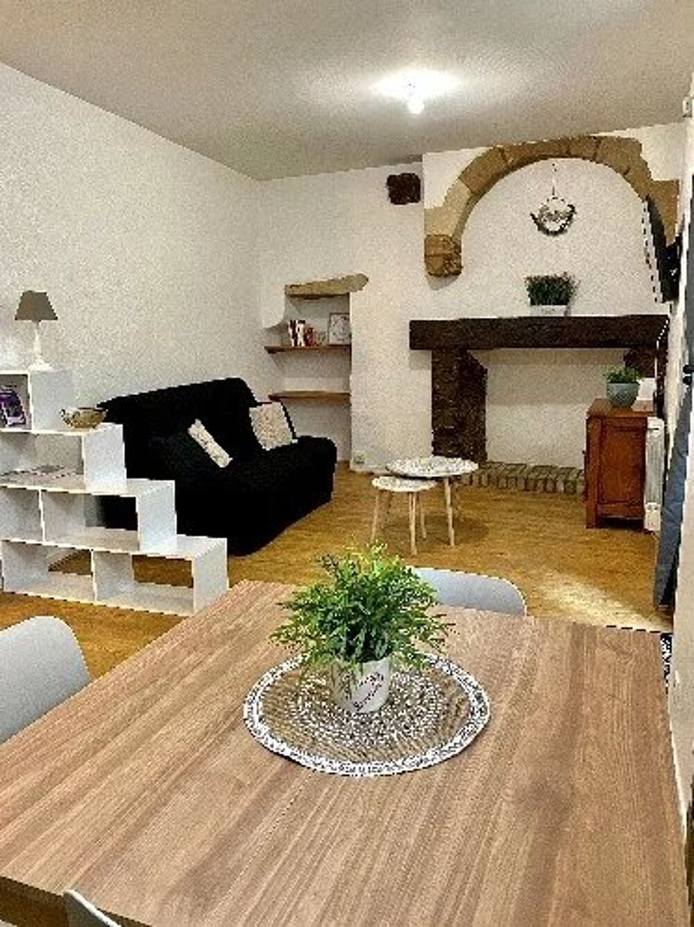 STUDIO MEUBLÉ LE MANS QUARTIER CITÉ PLANTAGENÊT