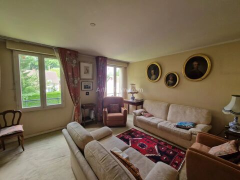   Centre de ville de Gisors 180m2 Appartement - 5 pi�ce(s) - 180 m�