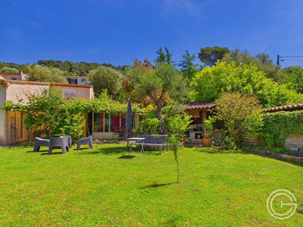 Maison 162m² à BLAUSASC avec Piscine et Jardin