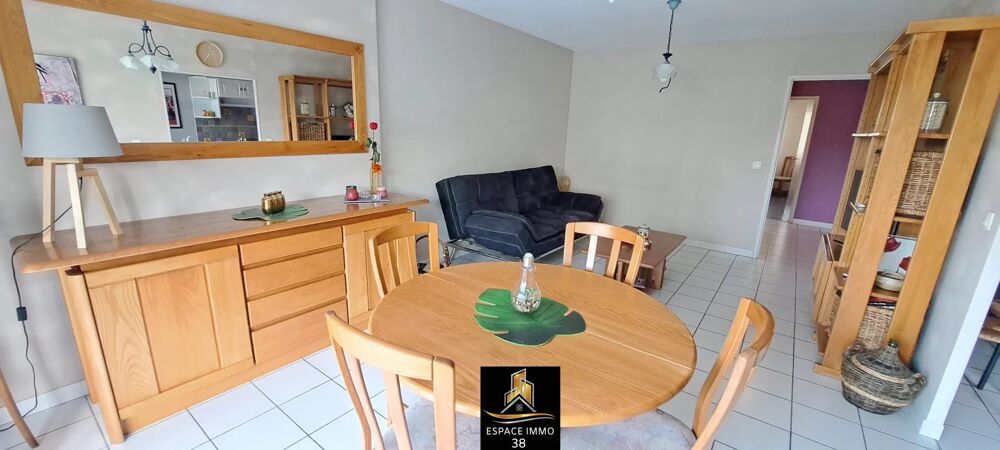 Vente Appartement ECHIROLLES - T4 de 83 m2, poss de garage Échirolles
