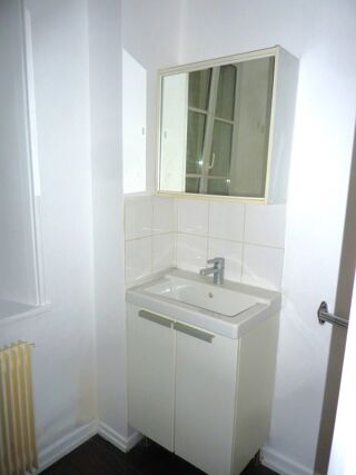  Appartement à louer 2 pièces 29 m²