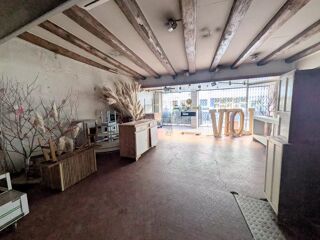  Immeuble à vendre 7 pièces 195 m²