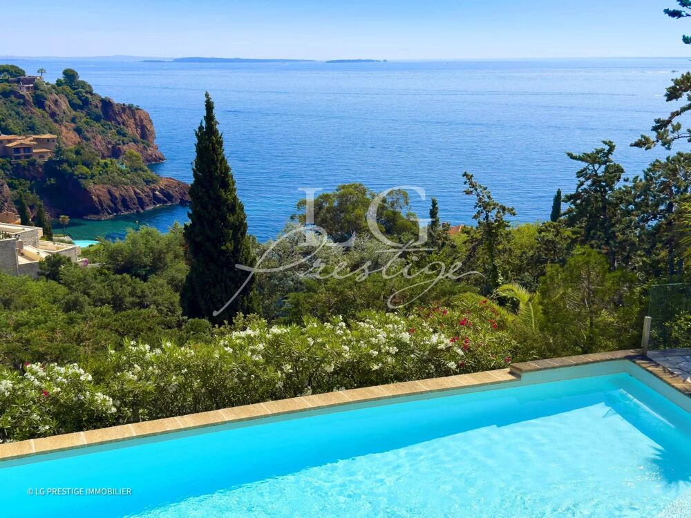 Élégante villa avec vue sur la mer à Théoule-sur-Mer