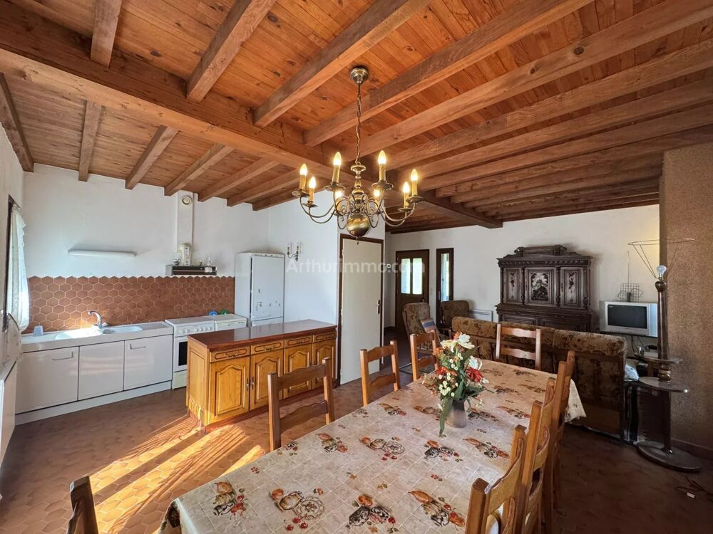 MAISON DE PLAIN-PIED SUR SOUS-SOL  3 chambres  Terrain de 1 37