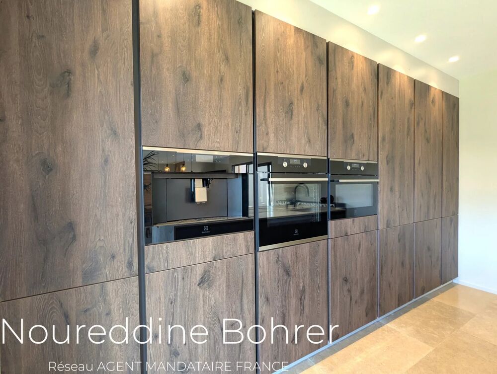 � vendre  Villa Grimaud (83310)