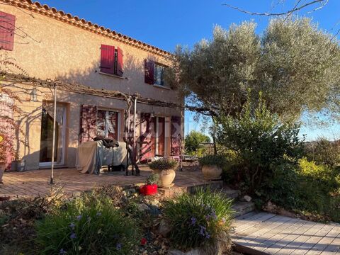   AU CALME - PROCHE CENTRE VILLE Maison - 10 pi�ce(s) - 240 m�