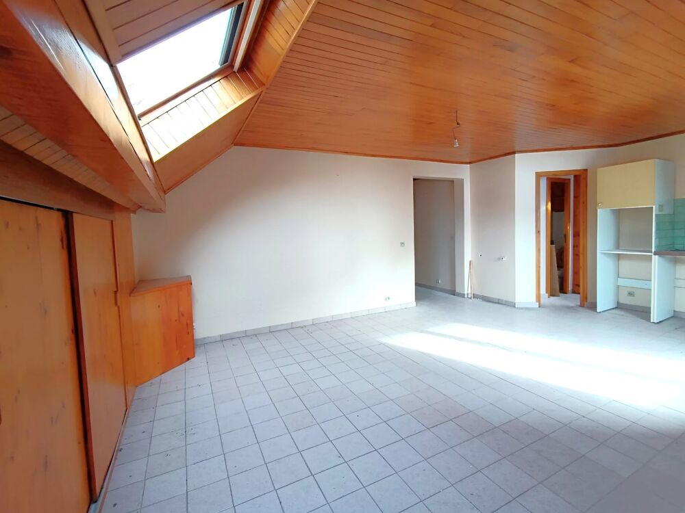 Vente Appartement Villard de Lans .Appartement à rénover avec garage double ,local Villard-de-lans