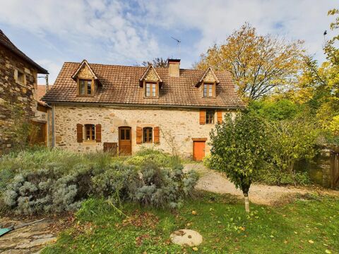 Charmante propriété en pierre dans un hameau tranquille! 346000 Leyme (46120)