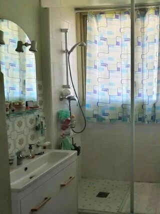 Appartement à louer 2 pièces 53 m²