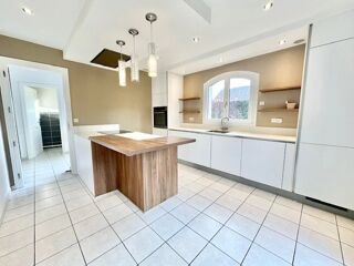  Maison � vendre 6 pi�ces 171 m�