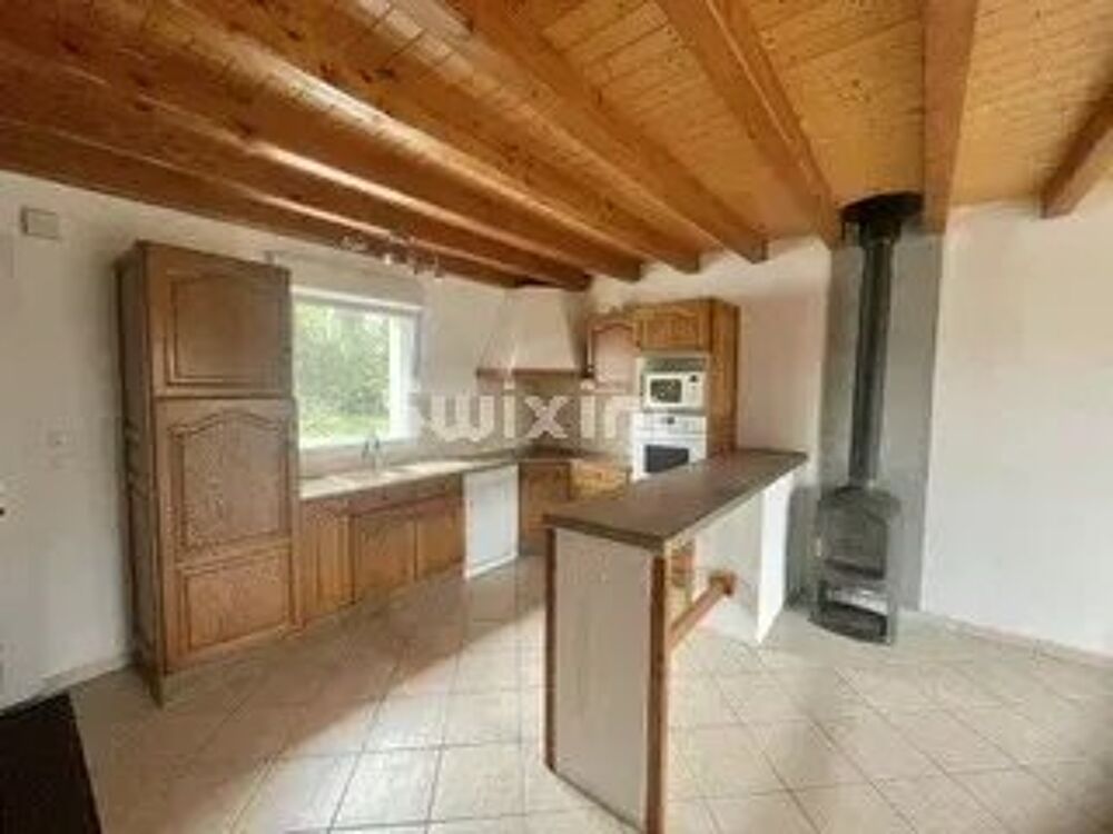 Location Maison Maison/Villa 2 pièces Soucia