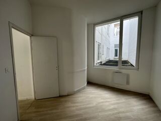 Appartement à louer 2 pièces 34 m²