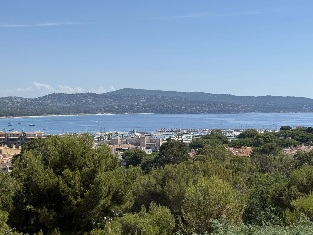 APPARTEMENT EN DUPLEX AVEC VUE MER