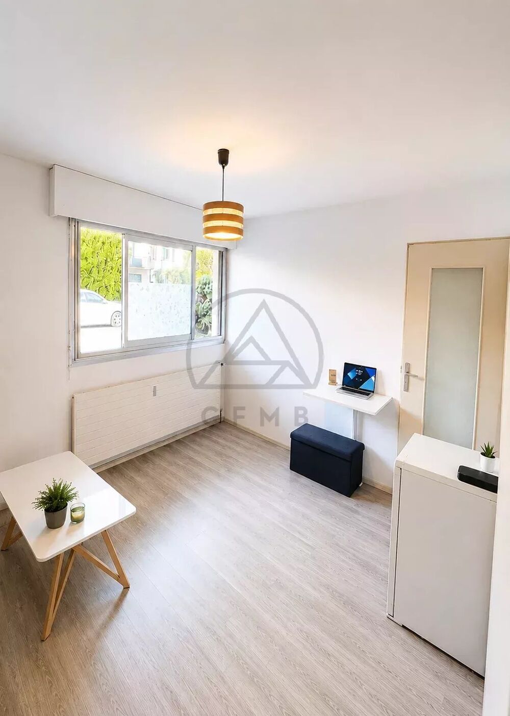 Studio aux portes de Genève  Pas de lÉchelle, vue Salève, park