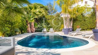  Villa à vendre 7 pièces 230 m²