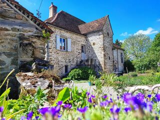  Maison  vendre 8 pices 335 m