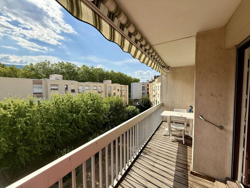 Location Appartement T2 avec balcon, vue Vercors et parking privatif - Proche gare Grenoble