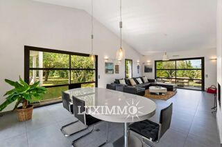  Maison � vendre 10 pi�ces 200 m�