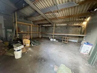  Parking / Garage à vendre 3 pièces 122 m²