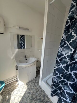  Appartement à louer 2 pièces 48 m²