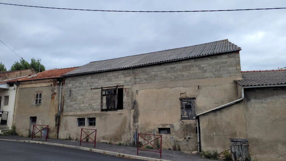 Maison 4 pièces 104 m² · à Frugerès-les-Mines · 104 m² · 70 000 €