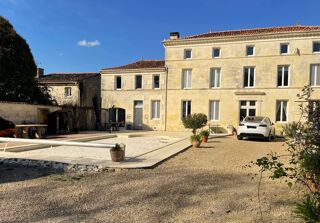  Maison  vendre 9 pices 350 m