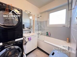  Immeuble à vendre 15 + pièces 452 m²
