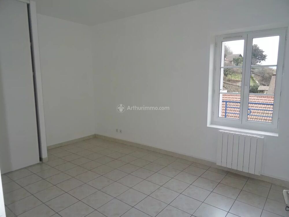 Location Appartement A louer centre Chatonnay Ch�tonnay