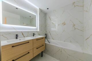 Vente Appartement NICE CIMIEZ - Superbe 4 pièces traversant avec terrasse, garage Nice