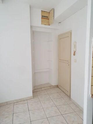  Appartement à louer 1 pièce 23 m²