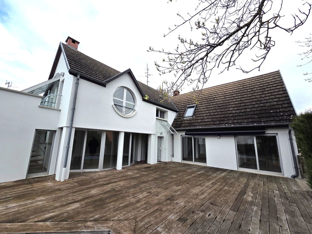 Vente Maison Robertsau, Maison 6 pièces de 224 m² sur terrain de 6.73 ares av Strasbourg