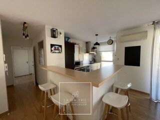  Appartement à louer 3 pièces 64 m²