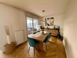  Appartement � vendre 4 pi�ces 145 m�