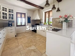  Maison à vendre 10 pièces 348 m²