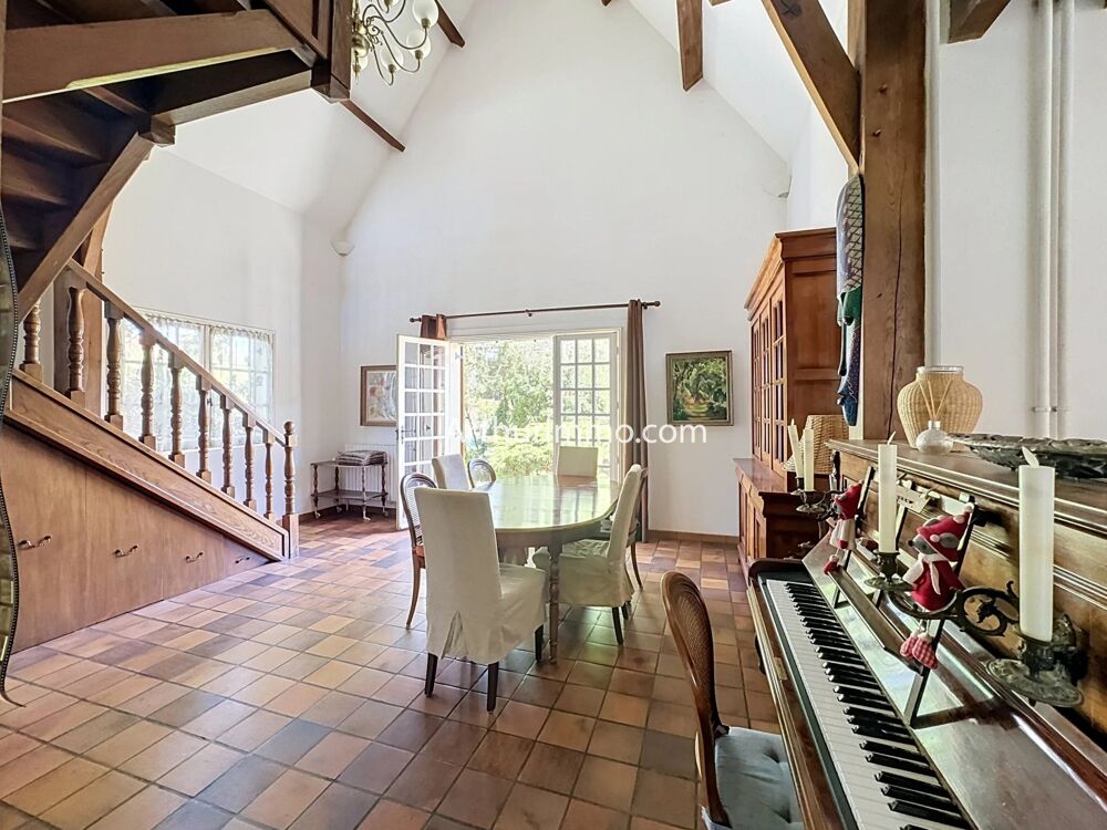 Vente Maison Maison 6 pièces avec dépendance de 40m2 Vigneux-sur-seine