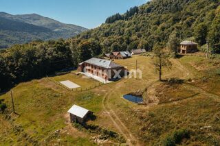Vente Villa ARIÈGE- DOMAINE DE PRESTIGE EN PIERRE- 4 HECTARES-PANOMARA PYRÉN Foix