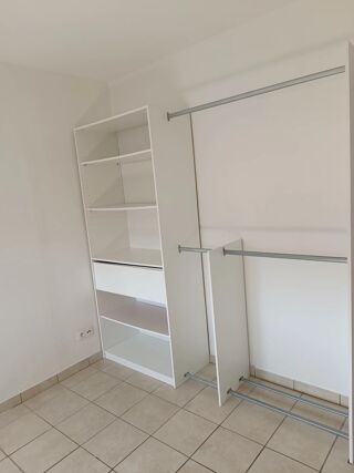  Appartement à louer 2 pièces 34 m²