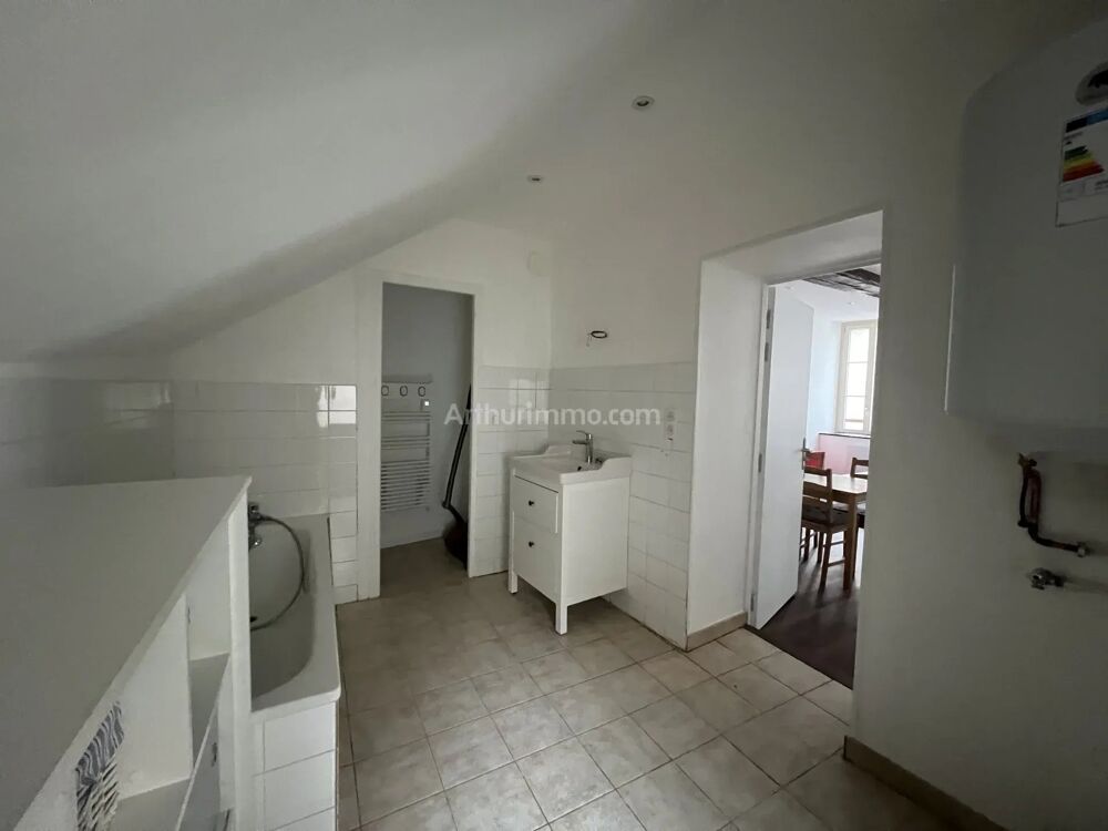 Location Appartement SAULIEU, T2 en centre ville. Saulieu