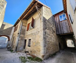  Immeuble  vendre 11 pices 304 m