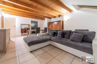  Appartement à louer 4 pièces 80 m²