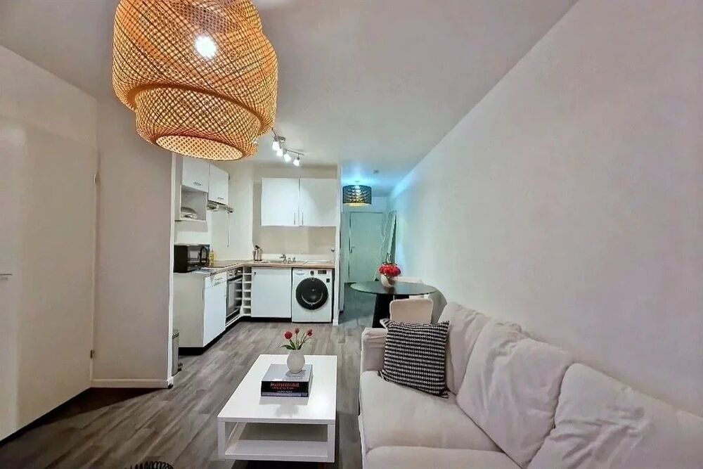 CHARMANT T2 MODERNE À NOISY-LE-SEC  40,83 M²