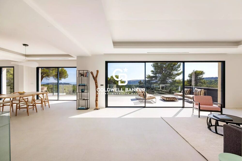 Villa moderne neuve - vue mer panoramique - proche village