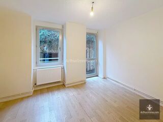  Appartement à louer 3 pièces 54 m²