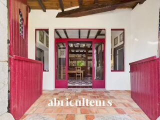  Maison � vendre 8 pi�ces 235 m�