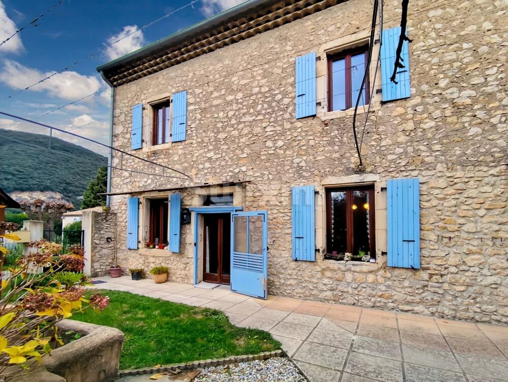 Vente Maison Maison, 4 chambres, d�pendances, 6000 m2 de terrain Saint-montan